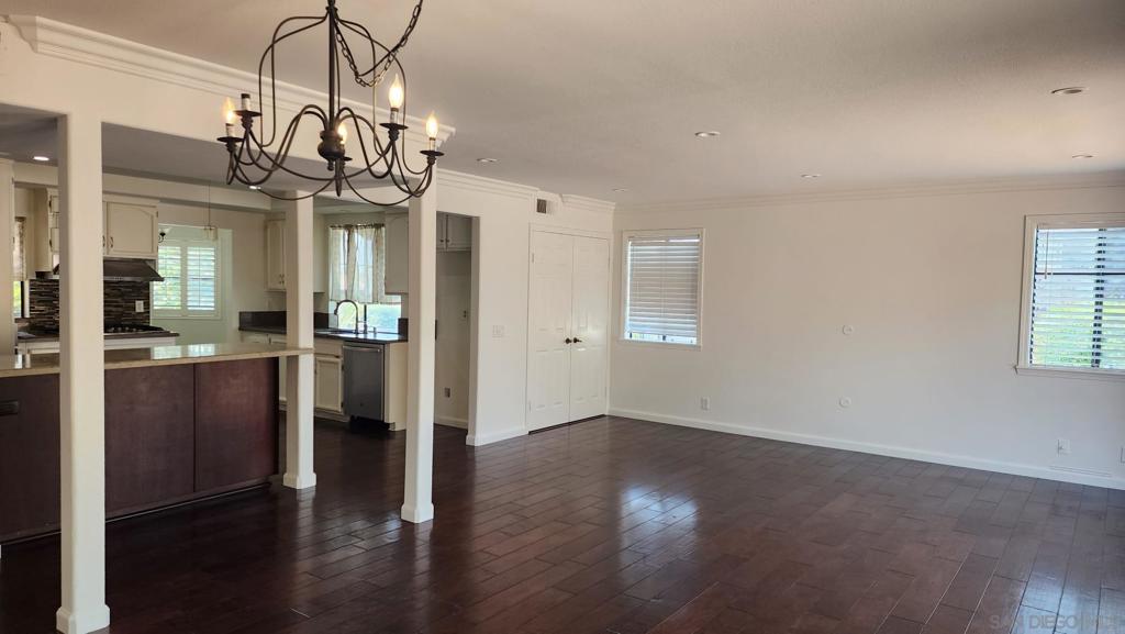 5537 Lesa Rd