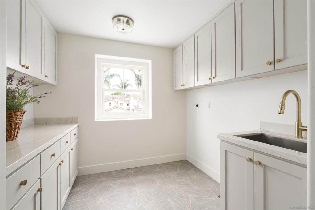 Carlsbad West - Residential