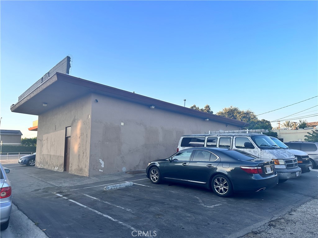 8192 Orangethorpe Avenue