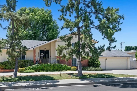 MLS: SR26108816