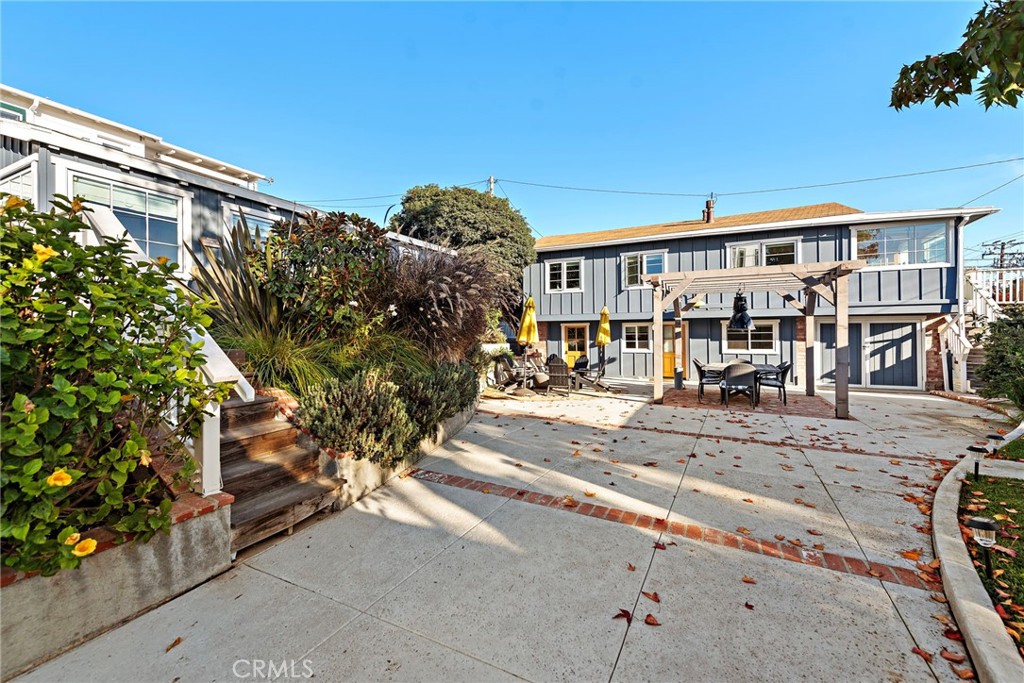 North Laguna (NL) - Residential Lease