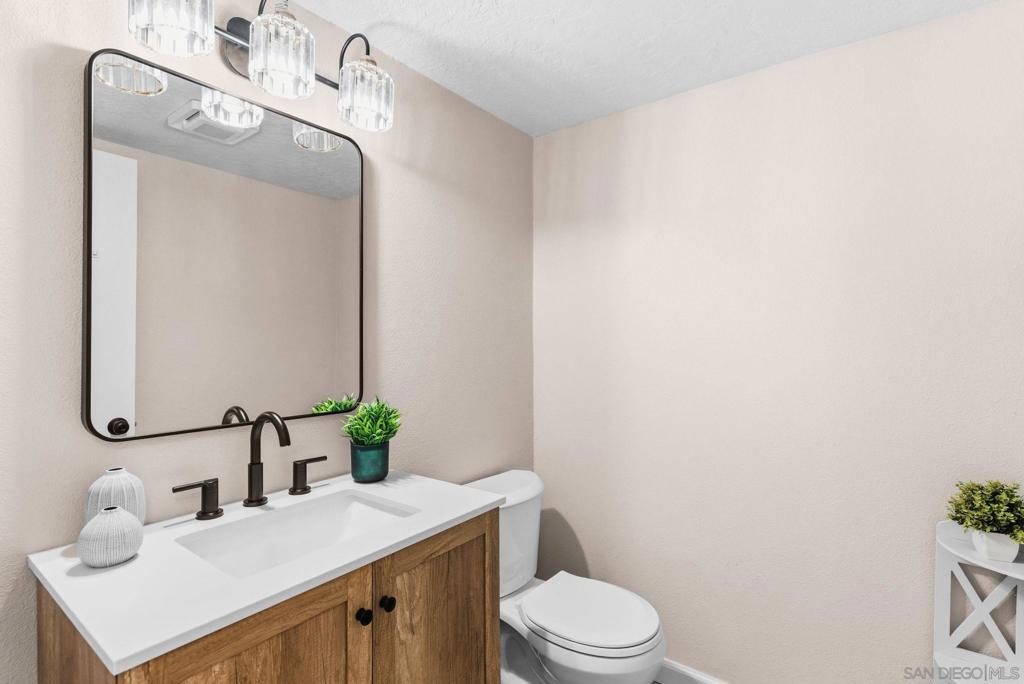 10251 Caminito Surabaya