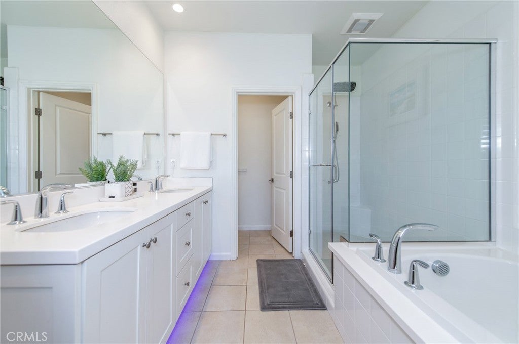 105 Breakwater, Irvine CA 92620 - Photo 22