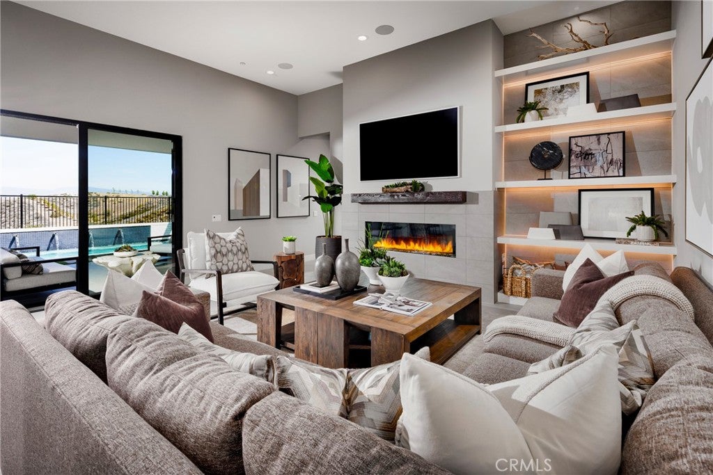 29924 N Camino Los Robles