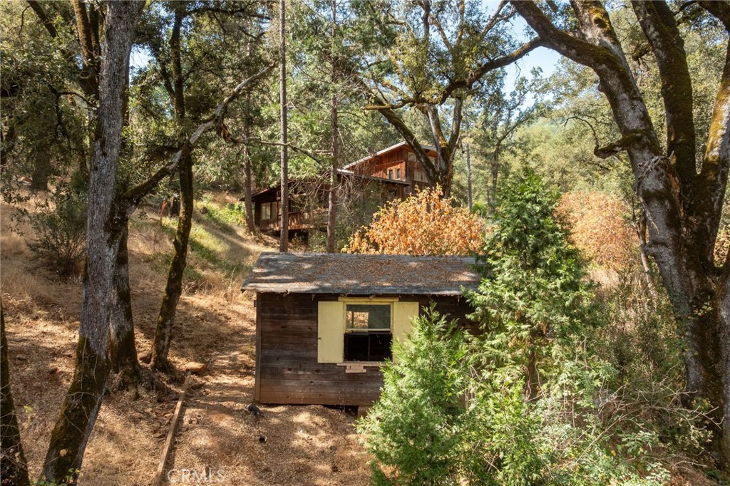 5057 Oak Road