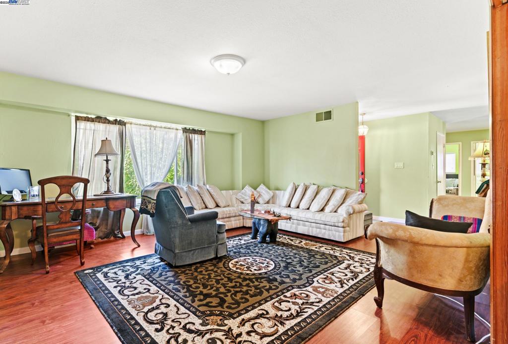 TARA HILLS - Residential