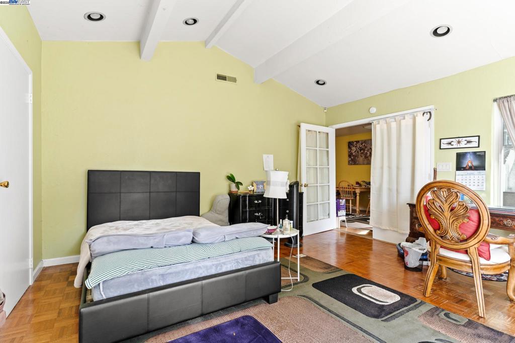 TARA HILLS - Residential