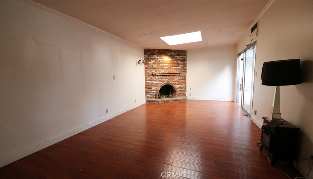 Mesa Woods (MSWD) - Residential