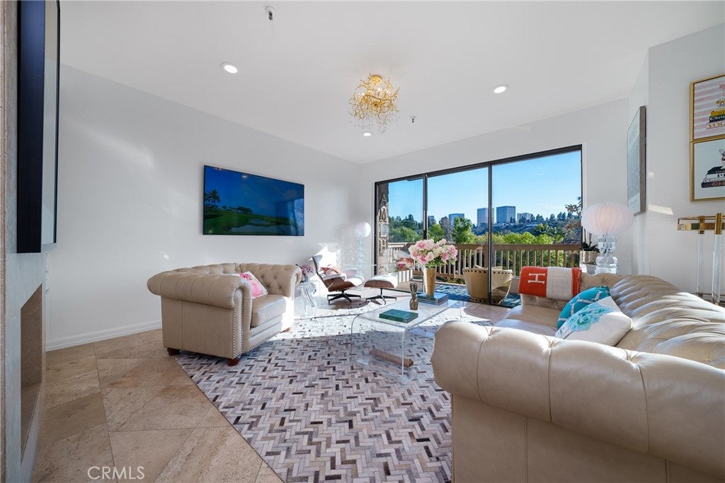 67 Sea Island Drive