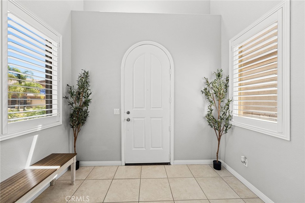 40008 Montage Lane