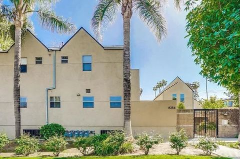 Photo of 14256 14256 Victory, Van Nuys, CA 91401 (MLS # SR25235281) Photo of 14256 14256 Victory, Van Nuys, CA 91401 (MLS # SR25235281)