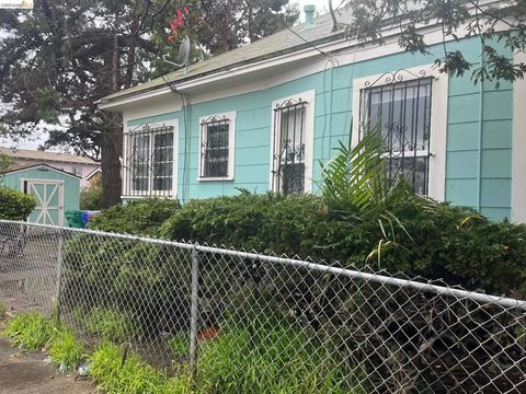 Photo of 230 Nevin Ave Ave, Richmond, CA 94801 (MLS # 41131619)