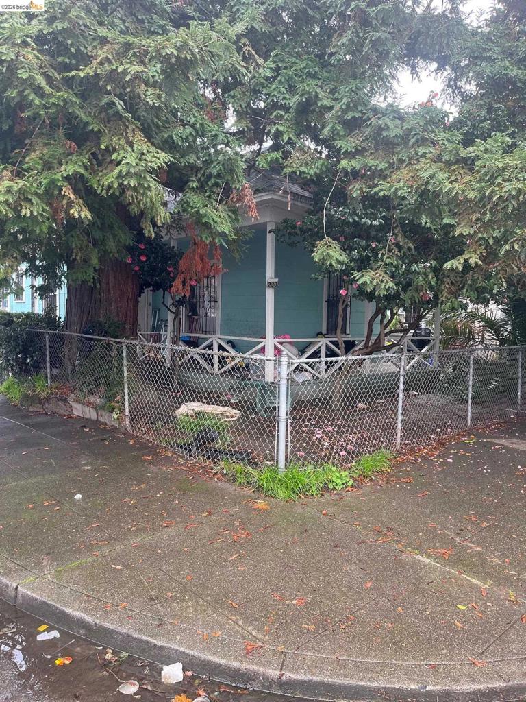 230 Nevin Ave