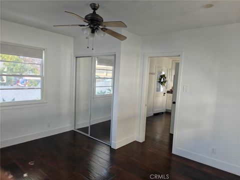 Tiny photo for 501 Avenue B #B, Redondo Beach, CA 90277 (MLS # PW25243546)