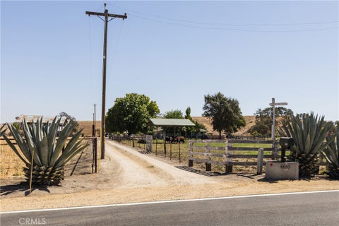 Tiny photo for 6645 Webster RD, Creston, CA 93432 (MLS # NS26208517)
