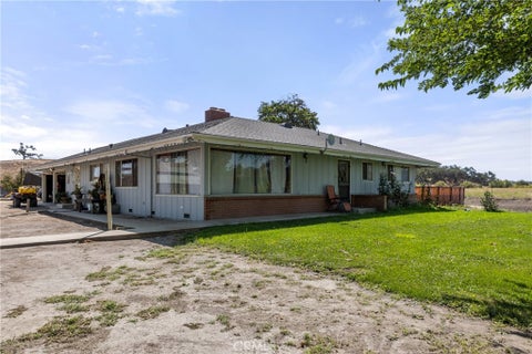 Tiny photo for 6645 Webster RD, Creston, CA 93432 (MLS # NS26208517)