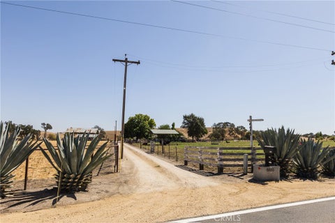 Tiny photo for 6645 Webster RD, Creston, CA 93432 (MLS # NS26208517)