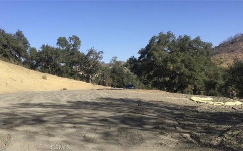 Photo of 25859 Avenida Del Oro, Temecula, CA 92590 (MLS # SW26094821)