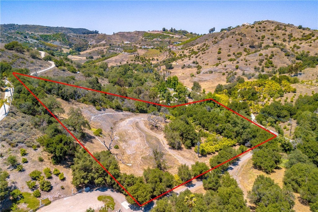 26055 Avenida Del Oro