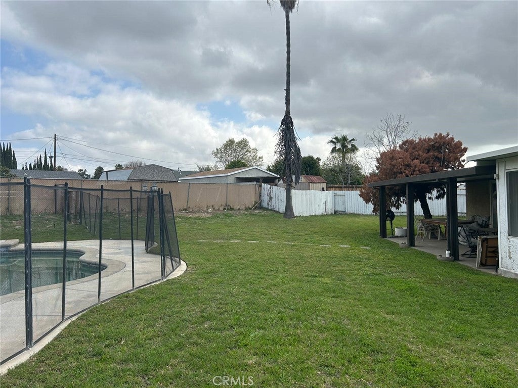 9050 Dumond Drive