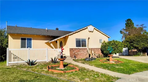633 Maple Way, Upland, CA 91786 - MLS#: NP26011842