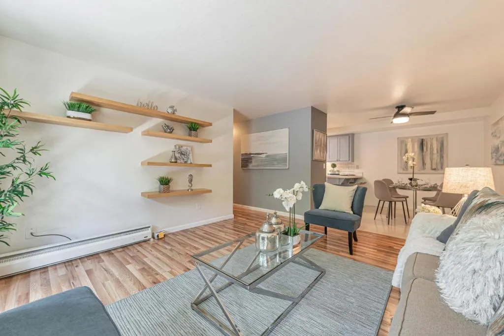 Santa Clara, California 95051, United States, 2 Bedrooms Bedrooms, ,2 BathroomsBathrooms,Residential,Pending,194864