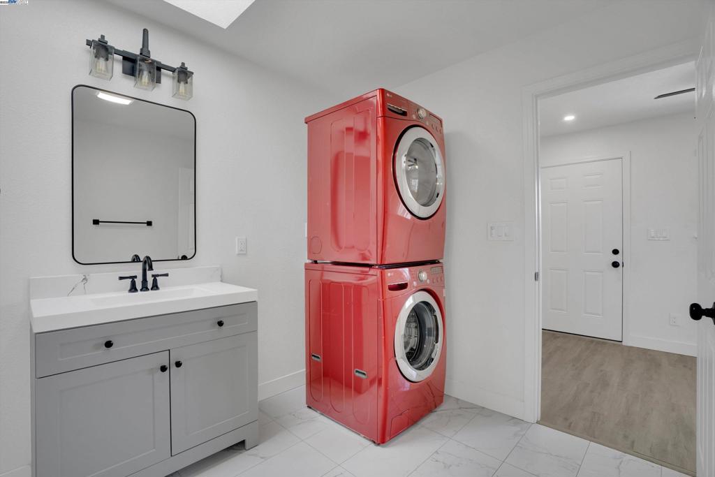 OLD RODEO - Residential