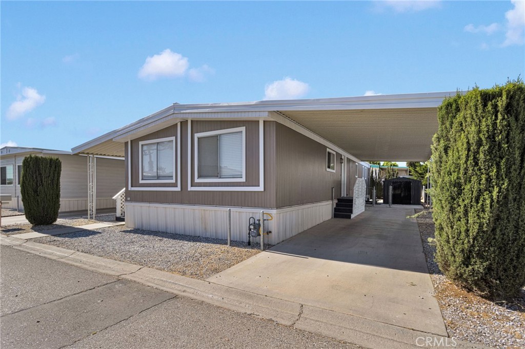 15252 Seneca Road 29