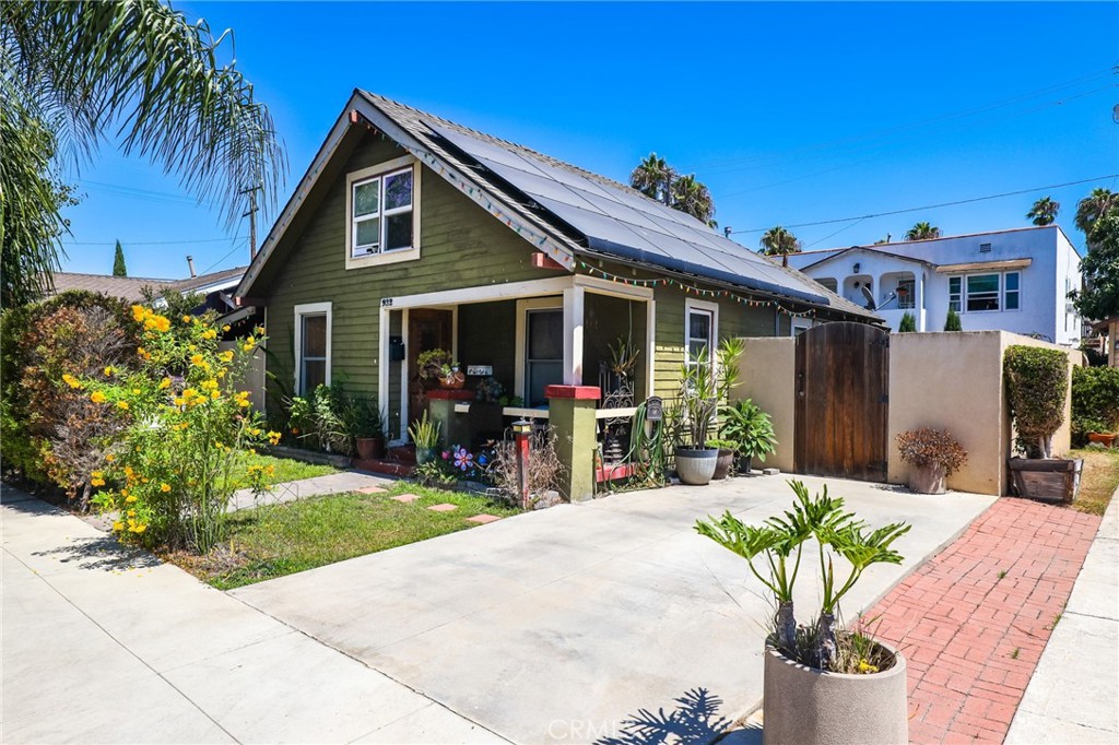 Multi-Unit Property in Historic Rose Park – An Investor’s Dream
A rare opportunity awaits in the highly desirable Historic Rose Park District, just moments from Belmont Heights. This well-maintained four-unit property offers the perfect blend of charm, privacy, and income potential—ideal for investors or multi-generational living.
The front residence at 932 Coronado Ave. is a delightful two-bedroom home featuring a spacious bonus room with over 300 square feet of additional living space. With its private entrance and standalone feel, this unit offers the comfort of a single-family home.
Behind it, the rear building hosts three additional units (934, 936 & 938 Coronado Ave.), each complete with its own private garage. In total, the property offers four secure garages with modern roll-up doors—a highly sought-after amenity for tenants and owners alike.
A generous central courtyard provides a welcoming community gathering space, while gated access from both the front and rear of the property ensures convenience and peace of mind.
Whether you choose to live in one unit and rent out the others, or lease all four for maximum returns, this property presents an exceptional opportunity. With strong rental demand, versatile layouts, and an unbeatable location near dining, shopping, and the coast, this is truly an investor’s trophy property.