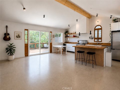 Photo of 8515 Crescent Drive Dr, Los Angeles, CA 90046 (MLS # BB26121124)