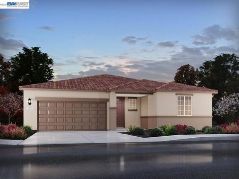Photo of 503 Spruce Way, Oakley, CA 94561 (MLS # 41134341)