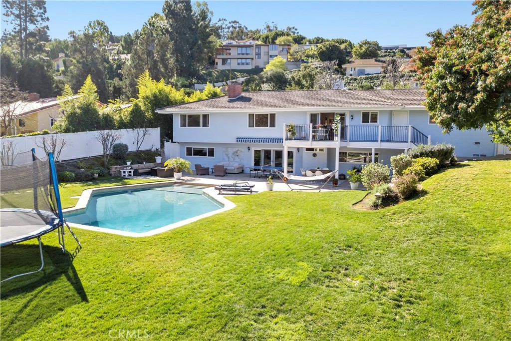 5215 Middlecrest Road