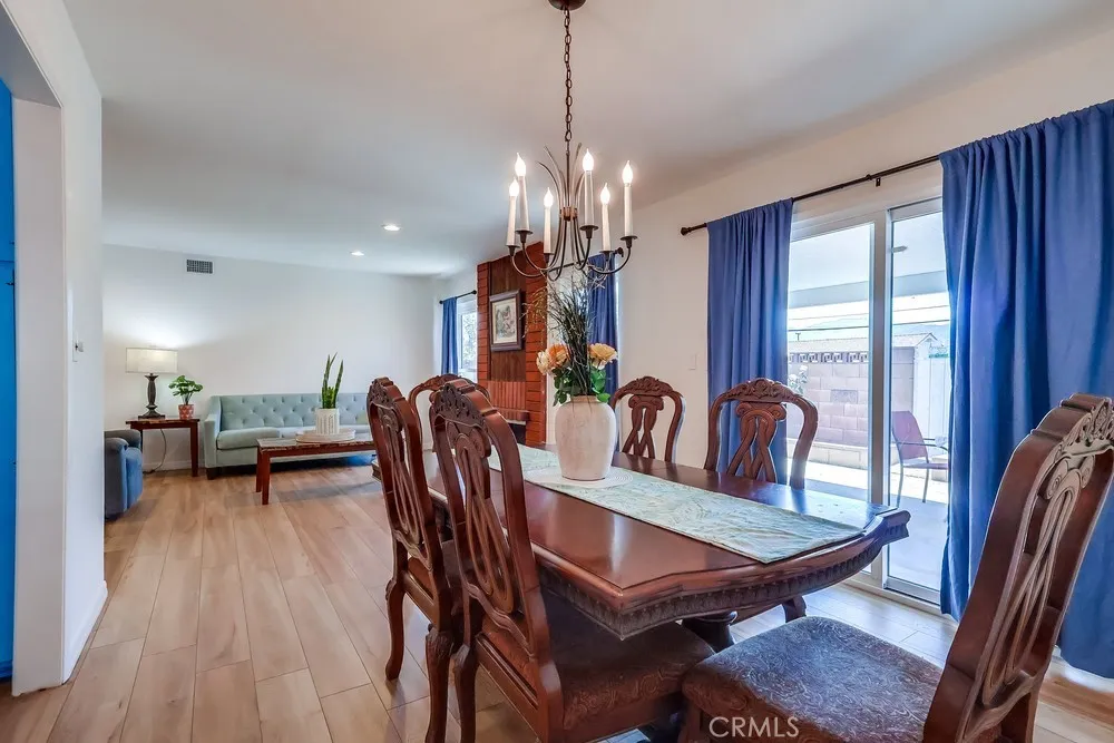 Canyon Country, California 91351, United States, 3 Bedrooms Bedrooms, ,2 BathroomsBathrooms,Residential,Active,132782