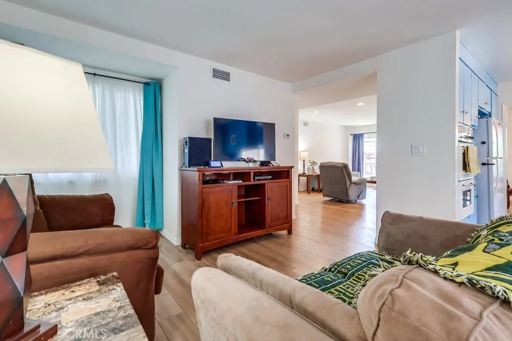 Canyon Country, California 91351, United States, 3 Bedrooms Bedrooms, ,2 BathroomsBathrooms,Residential,Active,132782