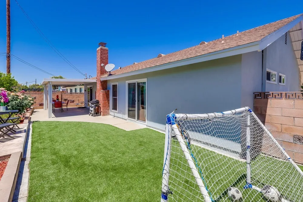 Canyon Country, California 91351, United States, 3 Bedrooms Bedrooms, ,2 BathroomsBathrooms,Residential,Active,132782