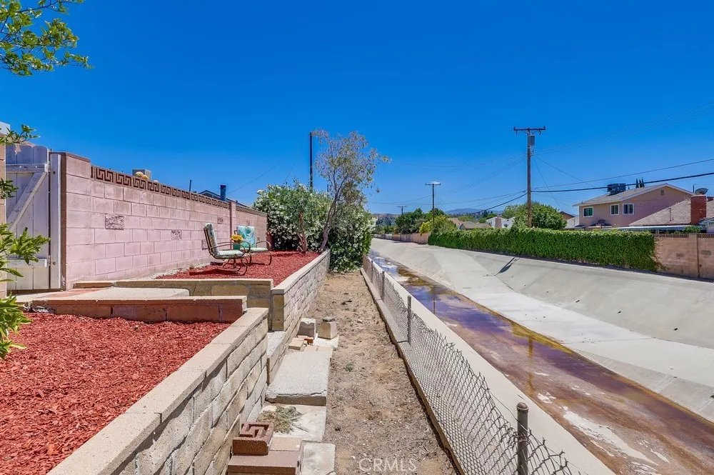 Canyon Country, California 91351, United States, 3 Bedrooms Bedrooms, ,2 BathroomsBathrooms,Residential,Active,132782