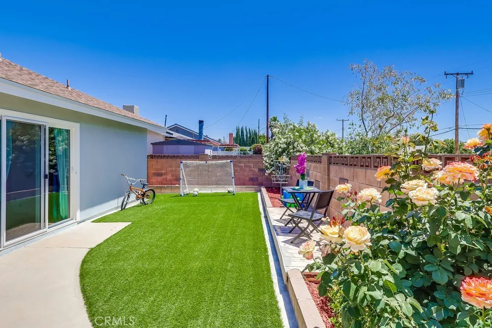 Canyon Country, California 91351, United States, 3 Bedrooms Bedrooms, ,2 BathroomsBathrooms,Residential,Active,132782