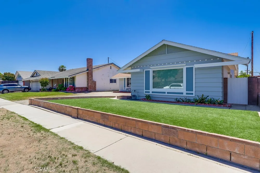 Canyon Country, California 91351, United States, 3 Bedrooms Bedrooms, ,2 BathroomsBathrooms,Residential,Active,132782