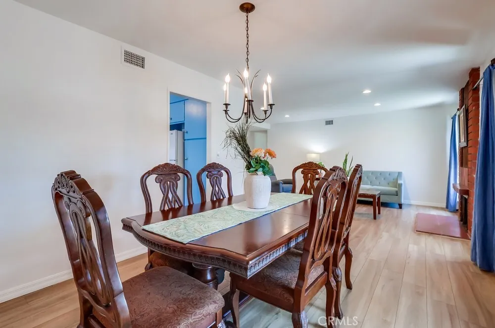 Canyon Country, California 91351, United States, 3 Bedrooms Bedrooms, ,2 BathroomsBathrooms,Residential,Active,132782