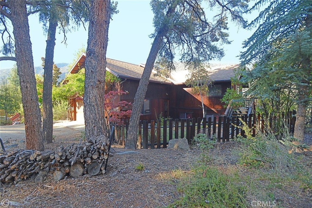 15808 Zurich Way