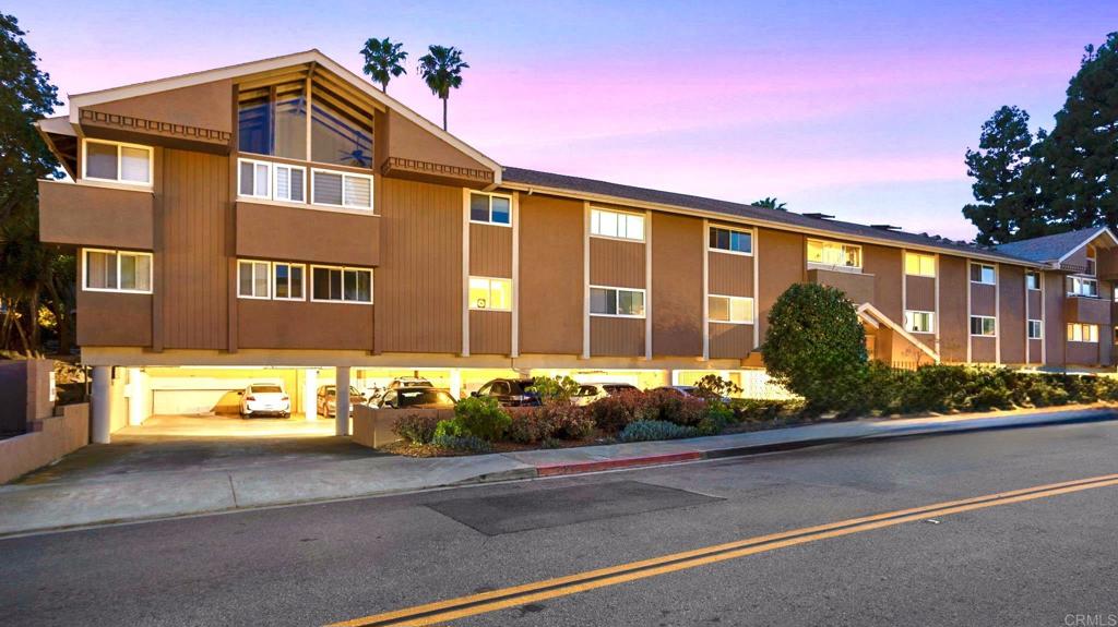 2517 Navarra Drive 1B