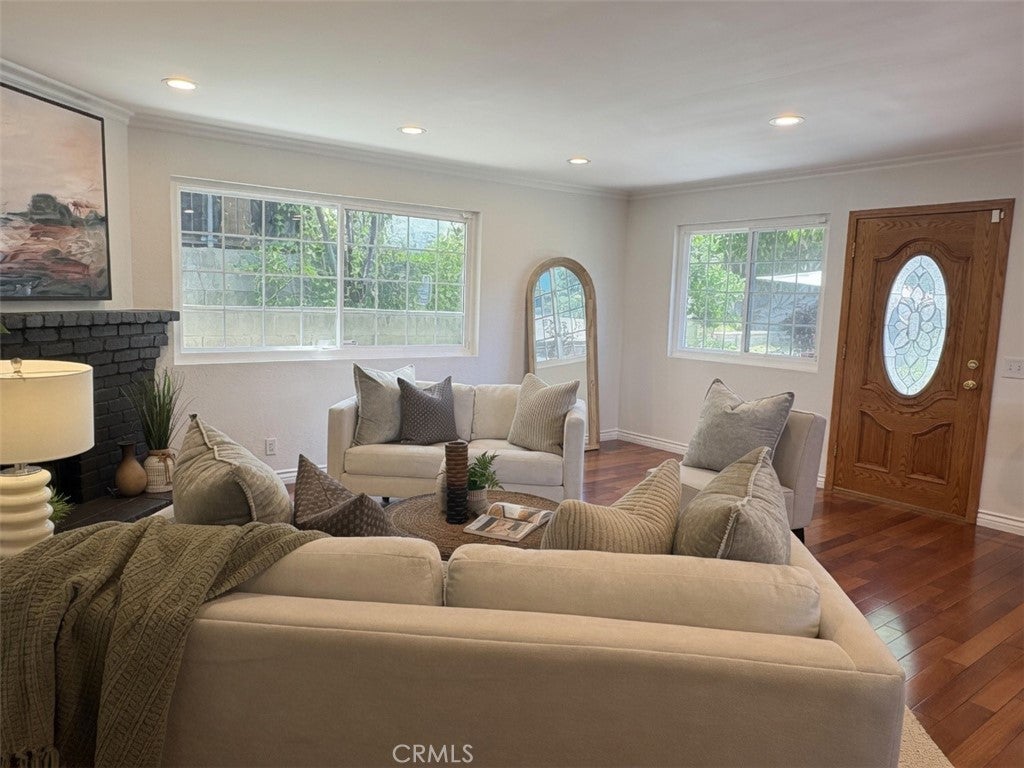 1707 Upperton Ave, Los Angeles CA 90042