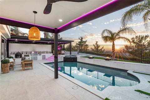 Photo of 17743 Wren Drive, Canyon Country, CA 91387 (MLS # SR26142748)