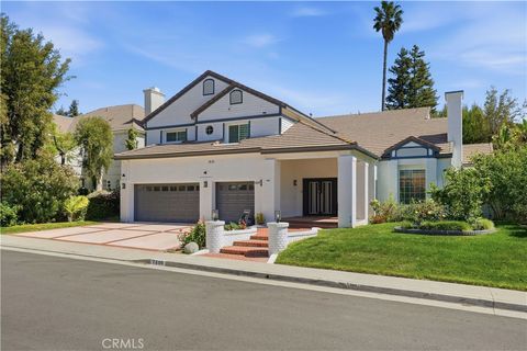 Photo of 7600 Southby Dr, West Hills, CA 91304 (MLS # SR26051885)