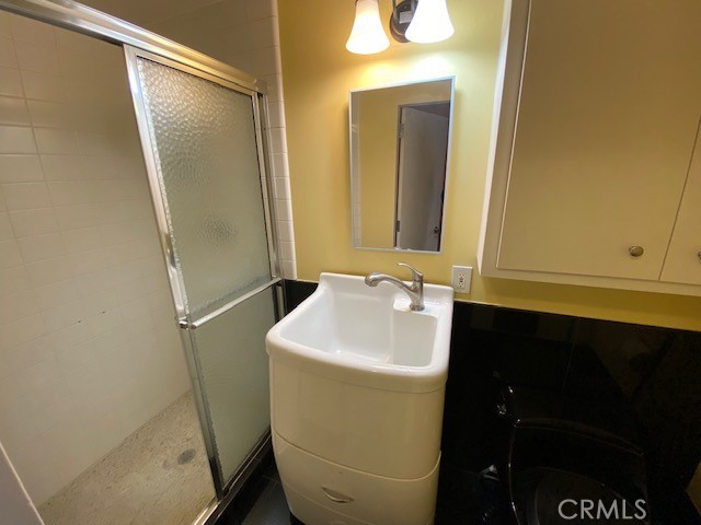 1333 S Beverly Glen 110