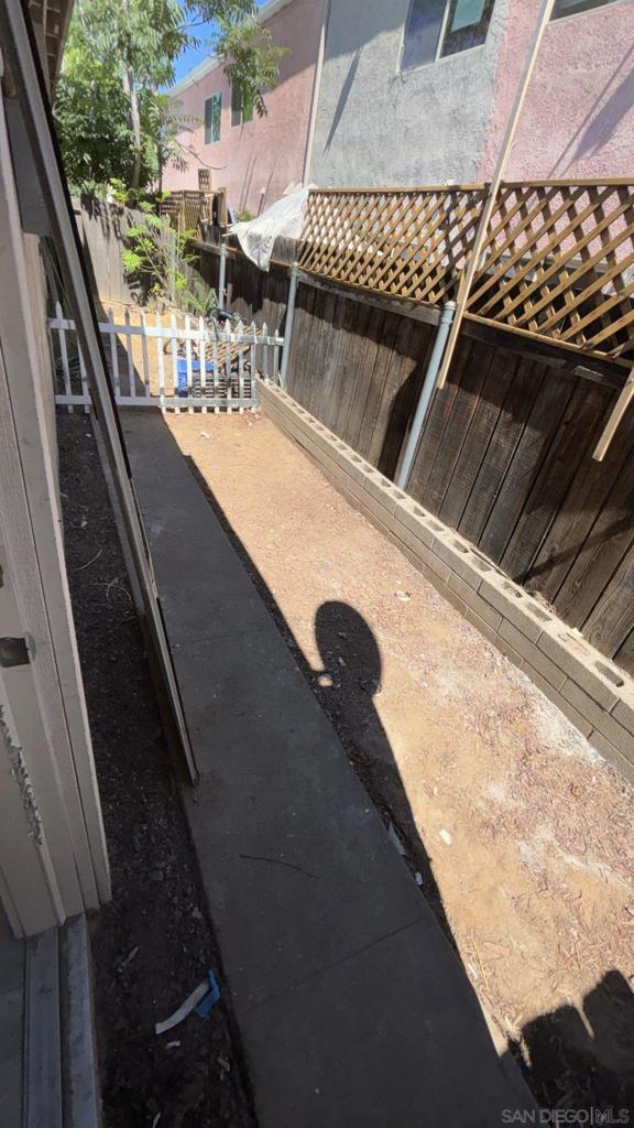El Cajon - Residential Lease