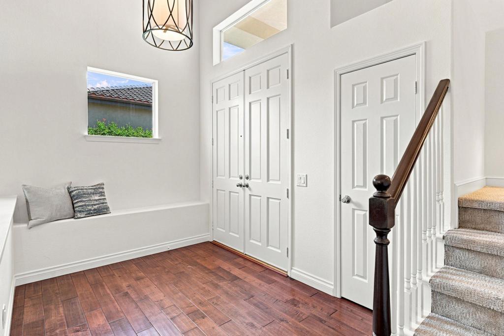 7016 Wildrose