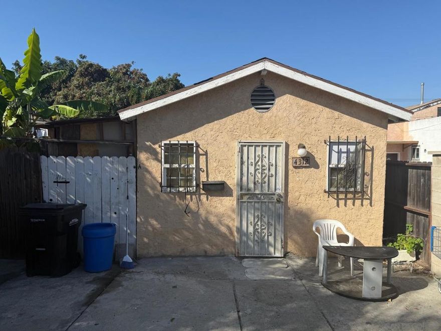 UNPOLISHED GEM located in the Colina Del Sol section of City heights of 92115. Extraordinarily unique opportunity to acquire a property zoned for 4 Units with correlating architectural plans ready to go! Perfect for the hands-on buyer with a vision. Located on a flat usable 3500 sq ft Lot.