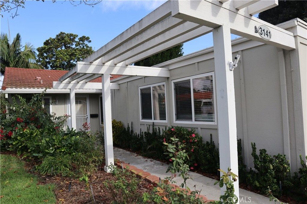 Photo of 3141 Via Vis #A, Laguna Woods, CA 92637 (MLS # OC26051615)