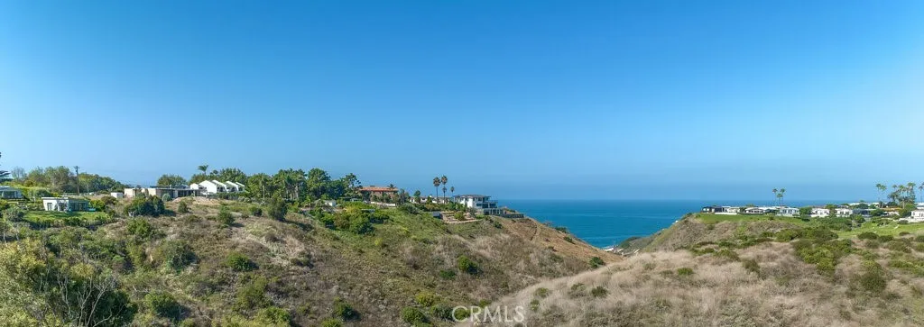 Malibu, California 90265, United States, 4 Bedrooms Bedrooms, ,5 BathroomsBathrooms,Residential,Active,141265